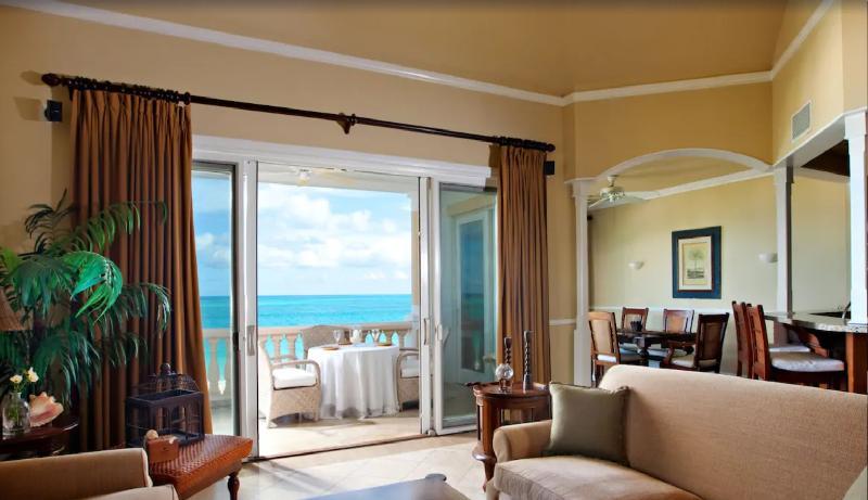 Hotel Point Grace Grace Bay Esterno foto